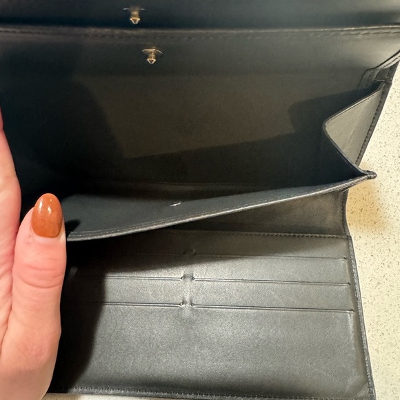 Louis Vuitton LV Monogram Matte Leather Emilie Wallet - Picture 6 of 8